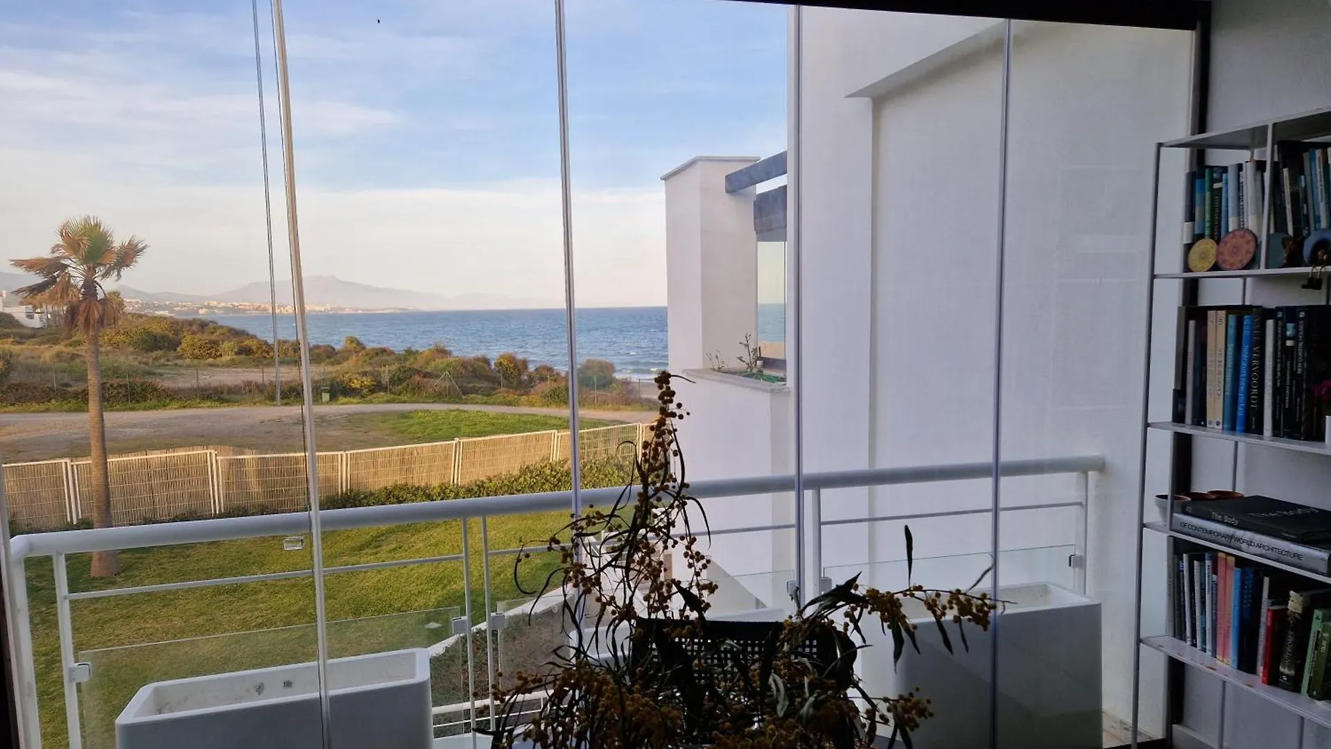 First Line Beach 2Bedrooms Appartment Casares Spanien